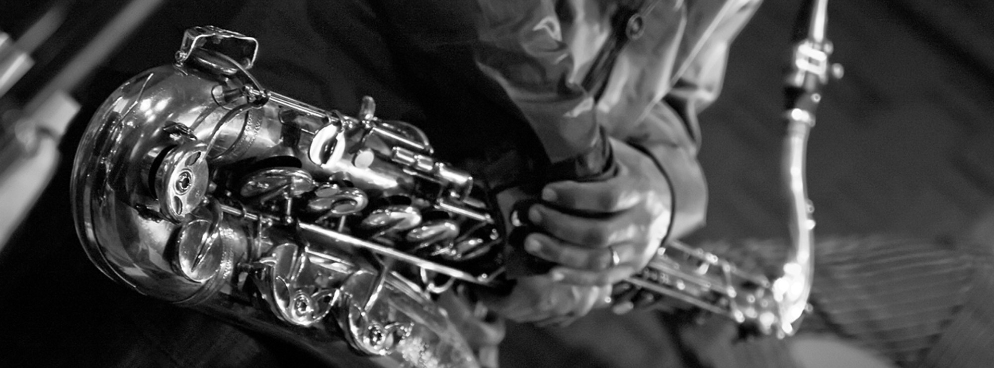 cropped-jazz-89030.jpg