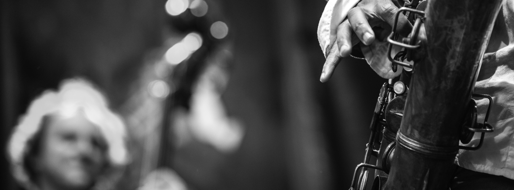 cropped-sax-37088.jpg
